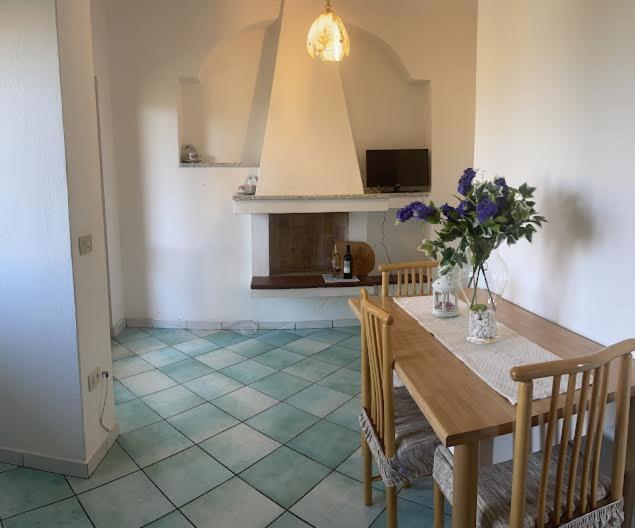 Villa Casa Clelia à San Teodoro  Extérieur photo