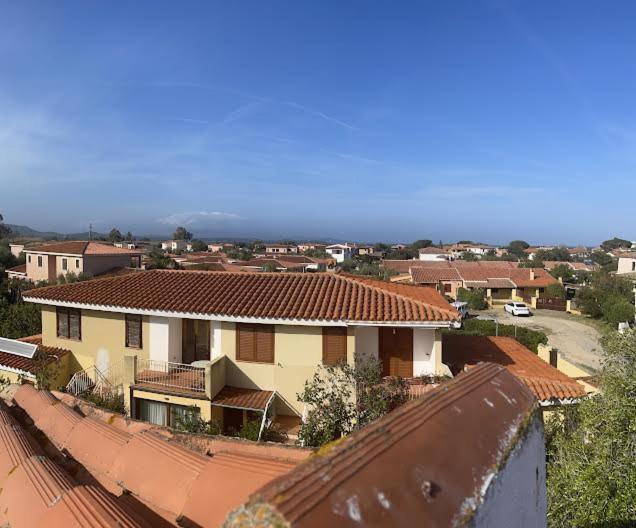 Villa Casa Clelia à San Teodoro  Extérieur photo