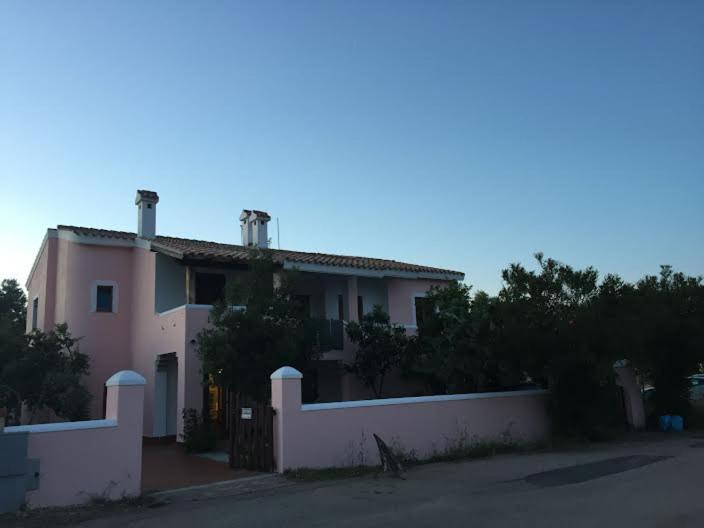 Villa Casa Clelia à San Teodoro  Extérieur photo